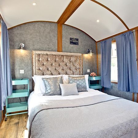 Brunel Boutique Railway Carriage 2 道利什 外观 照片