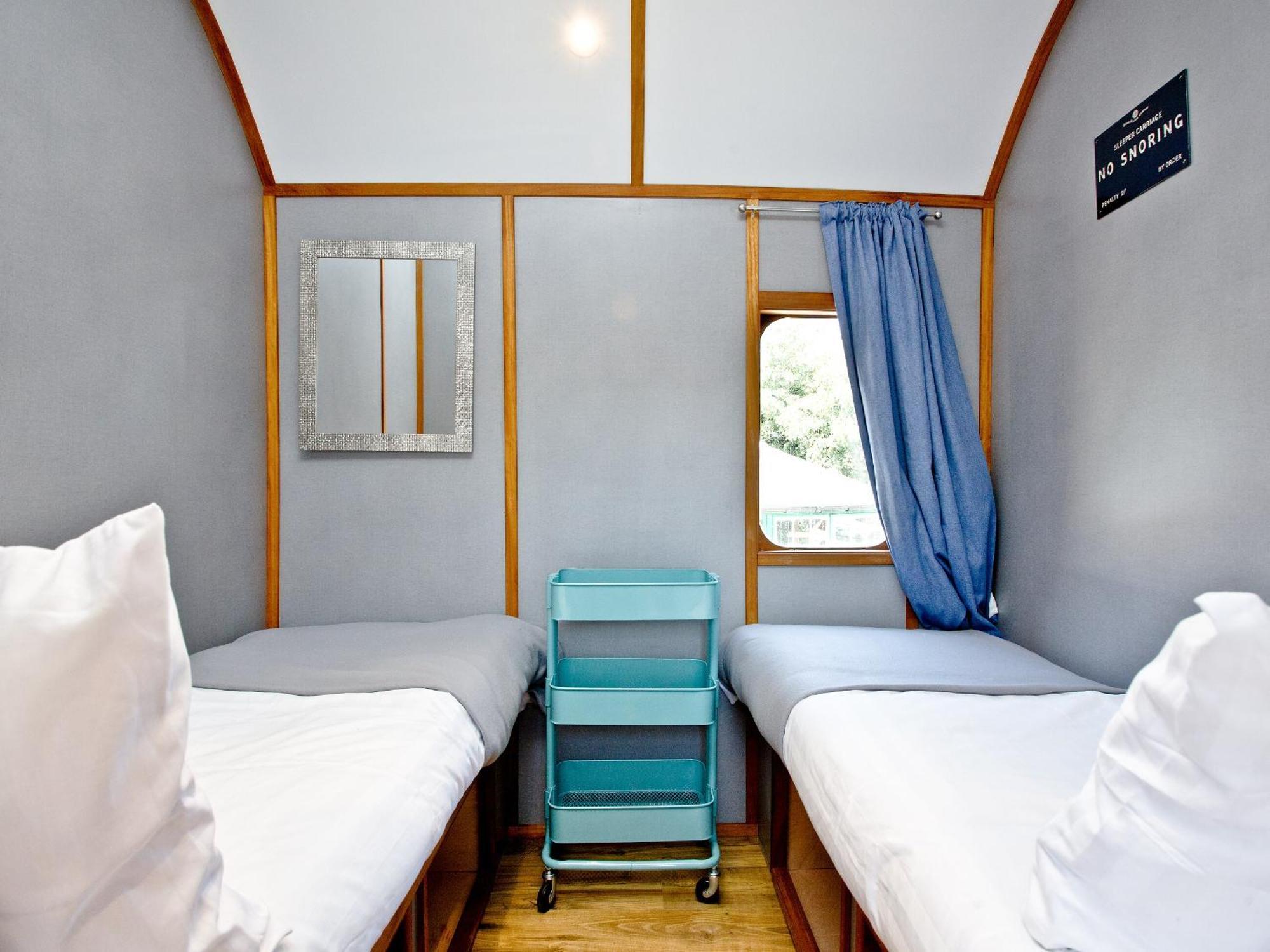 Brunel Boutique Railway Carriage 2 道利什 外观 照片