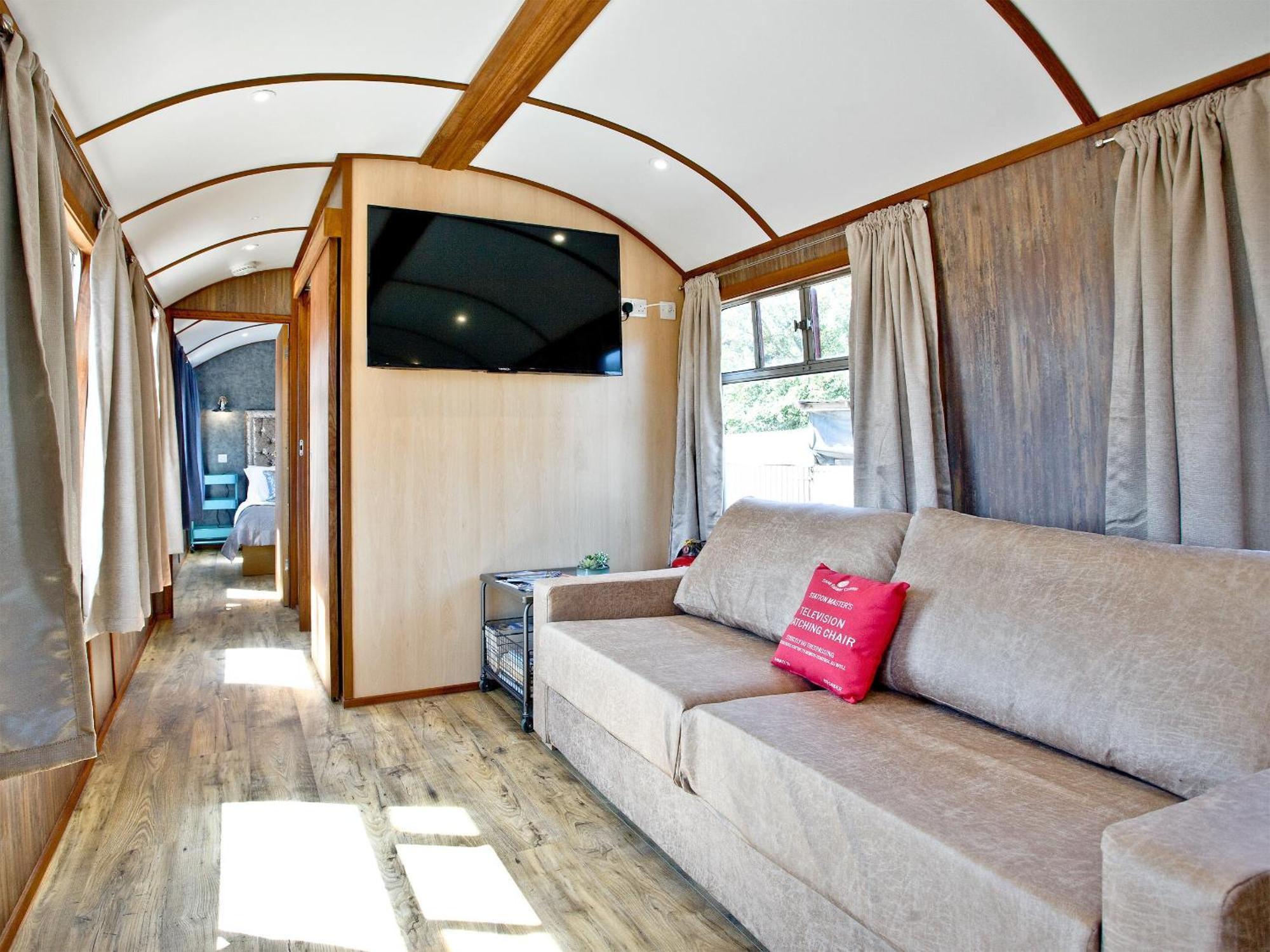Brunel Boutique Railway Carriage 2 道利什 外观 照片